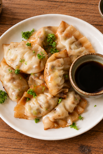 Vegetarian gyoza